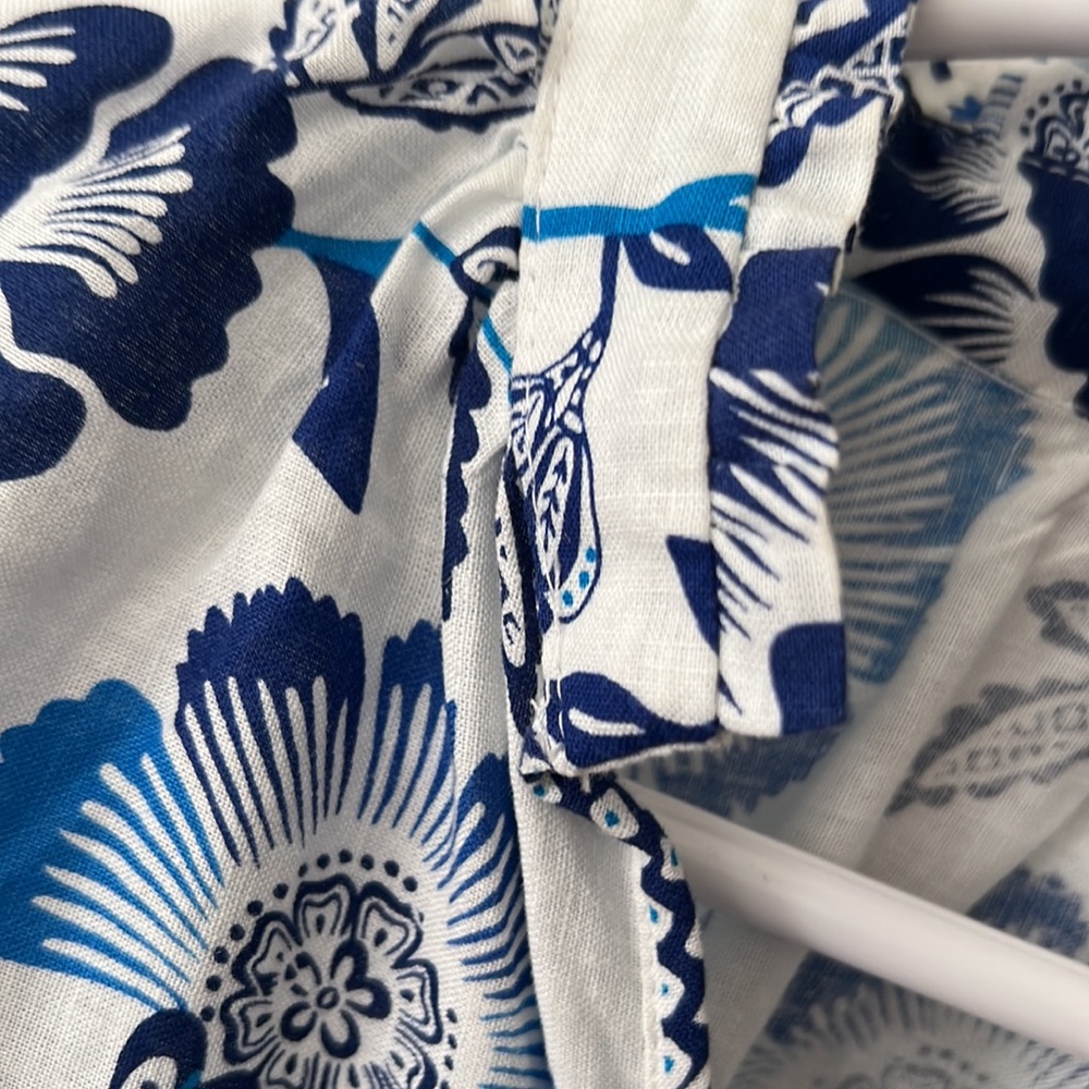 Rachel Zoe Blue and White Floral Top - Picture 4 of 4
